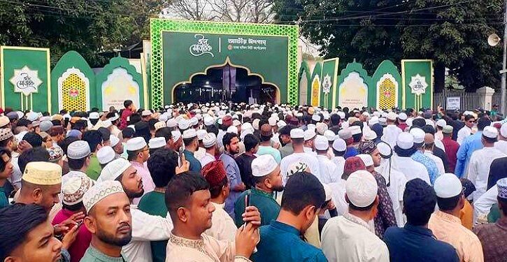 জাতীয় ঈদগাহে ঈদুল ফিতরের প্রধান জামাত অনুষ্ঠিত