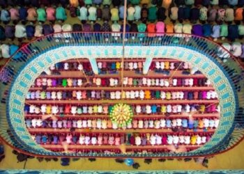 পবিত্র লাইলাতুল কদর আজ