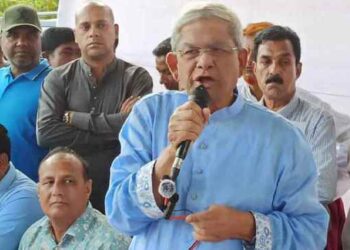 অপকর্ম বন্ধ না করলে বিএনপিকেও ছুড়ে মারবে জনগণ: ফখরুল