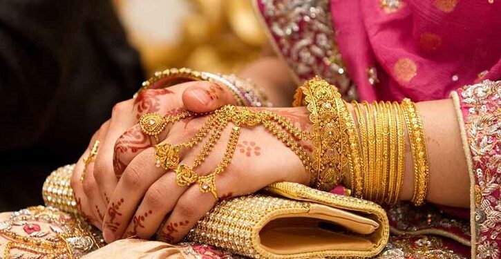 ২ দিনের ব্যবধানে বাড়ল স্বর্ণের দাম, ইতিহাসে রেকর্ড