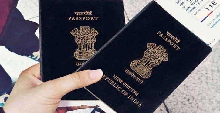 এবার ভারতীয়দের সকল ভিসা স্থগিত করল পাকিস্তান