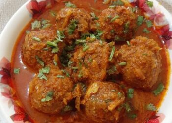 কাঁচা কাঁঠালের কোফতা কারি