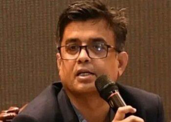 দেশে স্থলভিত্তিক এলএনজি টার্মিনাল স্থাপন করবে সরকার: প্রেস সচিব