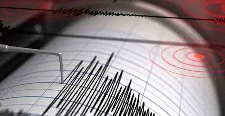 ভূমিকম্পে কেঁপে উঠল যুক্তরাষ্ট্রের ক্যালিফোর্নিয়া