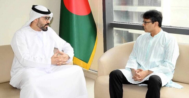 বাংলাদেশিদের পুনরায় ভিজিট ভিসা দিচ্ছে আরব আমিরাত