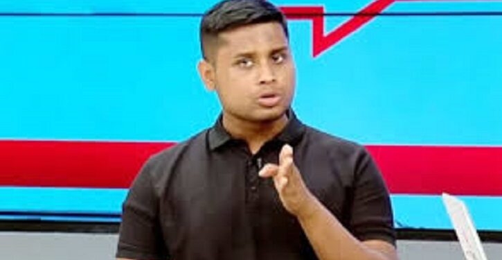 গাজীপুরে হাসনাতের গাড়িতে হামলা