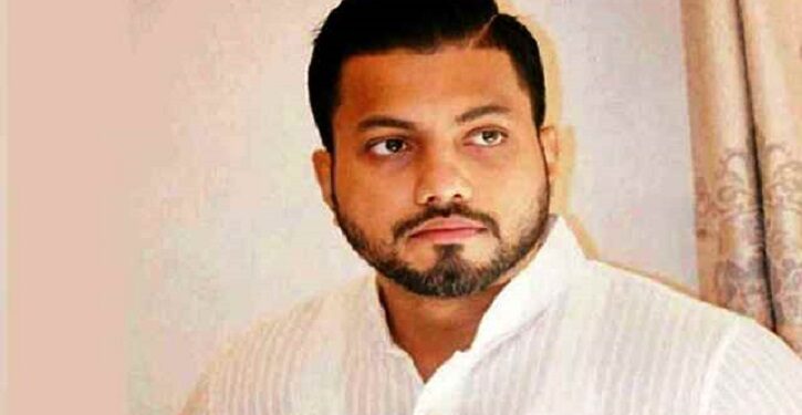 তিন উপদেষ্টাকে মুচলেকা দিতে হবে, তারা নির্বাচনে প্রার্থী হবেন না