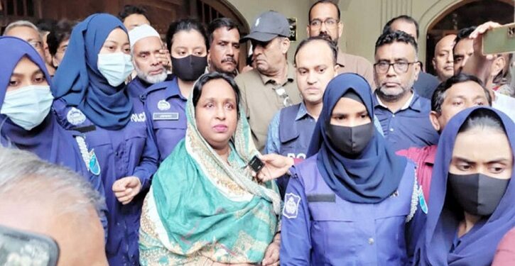 নারায়ণগঞ্জ থেকে কাশিমপুর কারাগারে আইভী