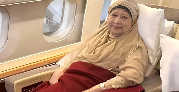 যাত্রাবিরতি শেষে দেশের পথে খালেদা জিয়া