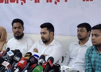 আসিফ-মাহফুজের সঙ্গে এনসিপির রাজনৈতিক সম্পর্ক নেই : নাহিদ