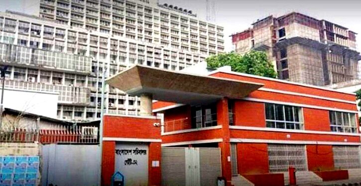 ৪ জুন পর্যন্ত সচিবালয়ে প্রবেশের অনুমতি পাবেন ৬১৫ সাংবাদিক