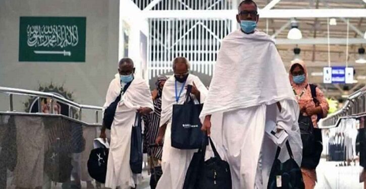 সৌদি পৌঁছেছেন ৩২ হাজার ৫৮৮ হজযাত্রী