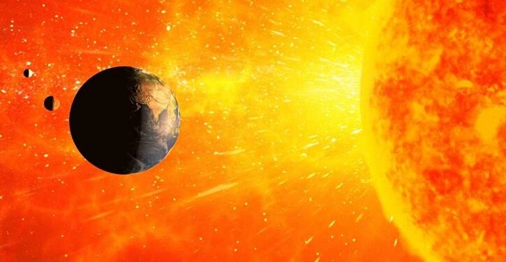 ধেয়ে আসছে ভয়াবহ সৌরঝড়, ব্যাপক ক্ষতির আশঙ্কা