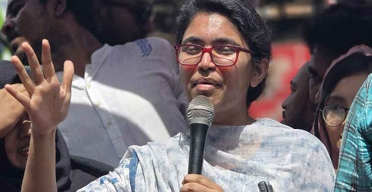 হঠাৎ বিস্ফোরক মন্তব্য তাসনিম জারার