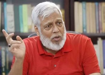 খিলক্ষেতে পূজামণ্ডপ সরানোর যে ব্যাখ্যা দিলেন উপদেষ্টা