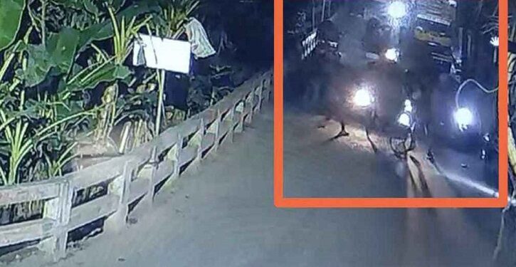 রাজধানীতে অস্ত্র ঠেকিয়ে ছিনতাই, মামলা না নিয়ে জিডি করালো পুলিশ