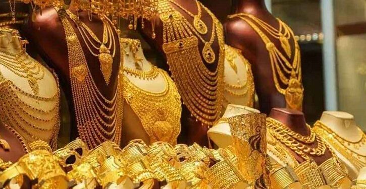 দেশে আজ যে দামে বিক্রি হচ্ছে সোনা