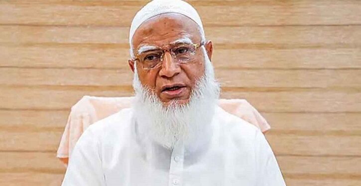 সমাবেশে আসার পথে দুর্ঘটনা, জামায়াত আমিরের স্ট্যাটাস