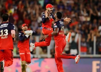 পাঞ্জাবকে হারিয়ে প্রথমবার আইপিএল চ্যাম্পিয়ন বেঙ্গালুরু