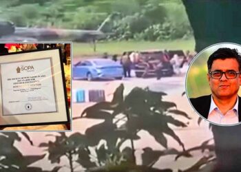 হাসিনার দেশত্যাগের ব্রেকিং নিউজে পুরস্কার পেলেন শফিকুল