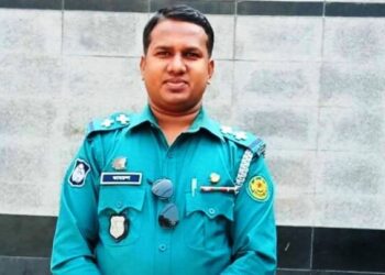 বাসের ধাক্কায় মতিঝিল থানার এসআই নিহত