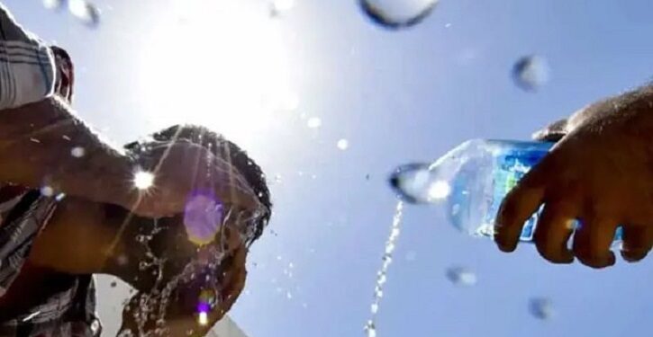 দেশের ৩৬ জেলায় তাপপ্রবাহ