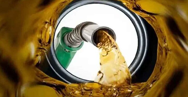 ইরানে মার্কিন হামলায় বিশ্ববাজারে নতুন উদ্বেগ