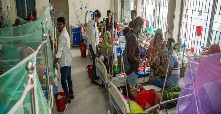 ডেঙ্গুতে আরও ৩ জনের মৃত্যু, হাসপাতালে ভর্তি ৪২৫
