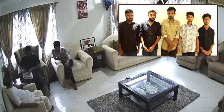 পুলিশ নিয়ে বাসায়, হুমকি দিয়ে ১০ লাখ টাকা নেন বৈষম্যবিরোধী নেতারা
