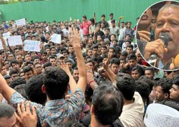 মাইলস্টোন শিক্ষার্থীদের ৬ দফা দাবি মেনে নেওয়া হয়েছে: আইন উপদেষ্টা