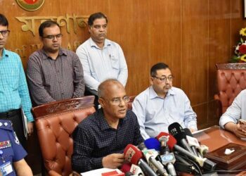 অপরাধী ধরতে সারা দেশে চিরুনি অভিযান শুরুর ঘোষণা