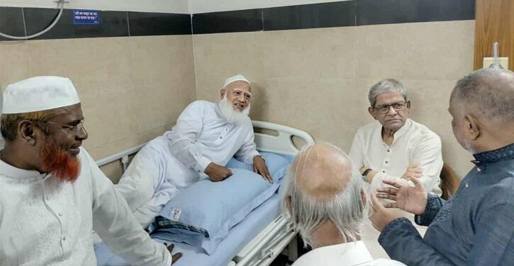 জামায়াত আমিরকে দেখতে হাসপাতালে বিএনপি মহাসচিব