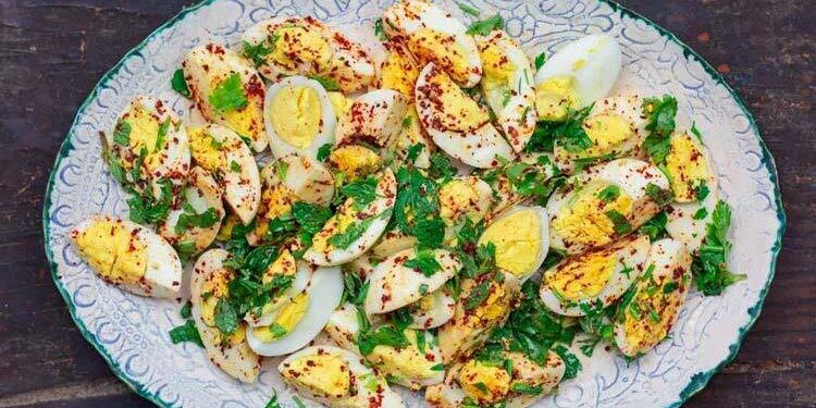 ওজন কমাতে ডিমের সালাদ