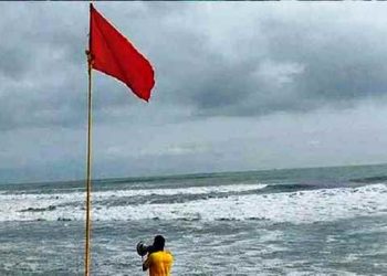 বঙ্গোপসাগরে লঘুচাপ, সমুদ্র বন্দরে ৩ নম্বর সতর্ক সংকেত