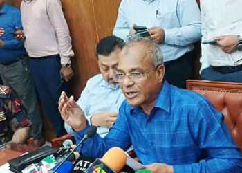 ঢাকার বাইরে এখনও মব জাস্টিস চলছে: স্বরাষ্ট্র উপদেষ্টা