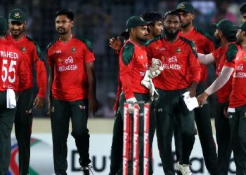 হংকংয়ের বিপক্ষে টস জিতে ফিল্ডিংয়ে বাংলাদেশ