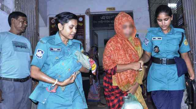 ১১ দিনের শিশু নিয়ে কারাগারে সেই মা