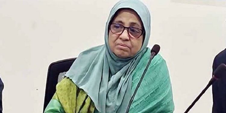 চিকিৎসার জন্য সিঙ্গাপুর গেলেন স্বাস্থ্য উপদেষ্টা