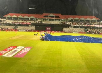 বৃষ্টিতে ভেসে গেল তৃতীয় টি-টোয়েন্টি