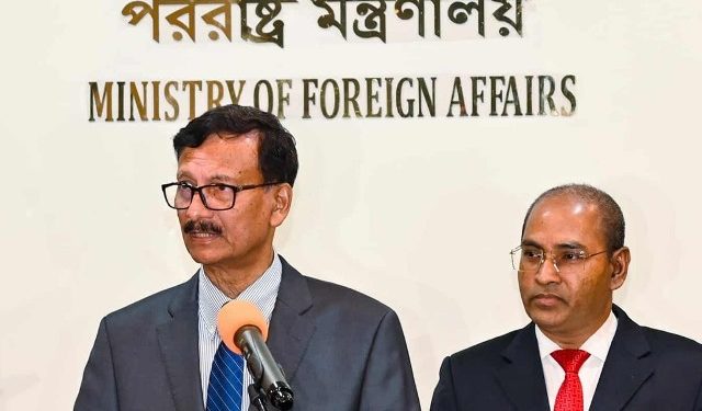 তারেক রহমানের ট্রাভেল ডকুমেন্ট সমস্যা থাকলে সমাধান করব