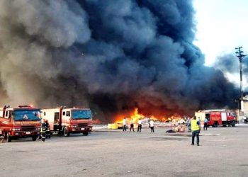শাহজালাল বিমানবন্দরে ভয়াবহ আগুন, নিয়ন্ত্রণে ২৮ ইউনিট