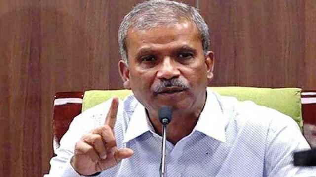 গণভোটের বিষয়ে চূড়ান্ত সিদ্ধান্ত দেবেন প্রধান উপদেষ্টা: আসিফ নজরুল