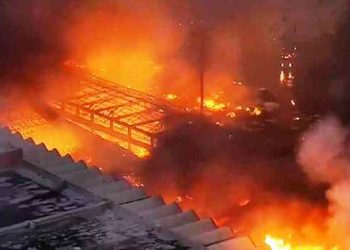 চার ঘণ্টায়ও নিয়ন্ত্রণে আসেনি শাহজালালের আগুন