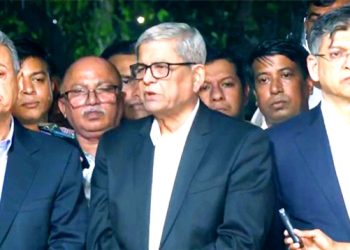 ‘অন্তর্বর্তী সরকারকে এখন তত্ত্বাবধায়কের ভূমিকায় যেতে হবে’