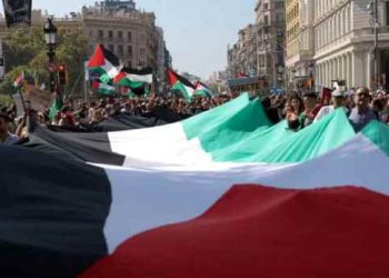 গাজায় যুদ্ধ বন্ধের দাবিতে ইউরোপজুড়ে বিক্ষোভ, লন্ডনে গ্রেপ্তার ৫০০