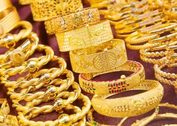 দেশের বাজারে কমলো স্বর্ণের দাম, ভরিতে যত