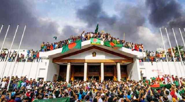 এবার জুলাই শহীদদের লাশ শনাক্তে আনা হবে বিদেশি বিশেষজ্ঞ