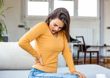 কিডনির ক্ষতির জন্য দায়ী রোজকার এই ৫ অভ্যাস