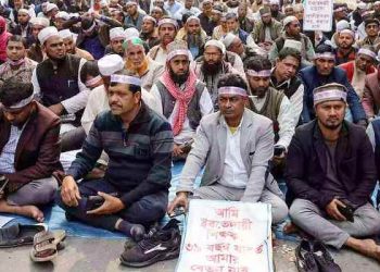 ইবতেদায়ি শিক্ষকদের আন্দোলন অব্যাহত, রোববার ‘লংমার্চ টু যমুনা’