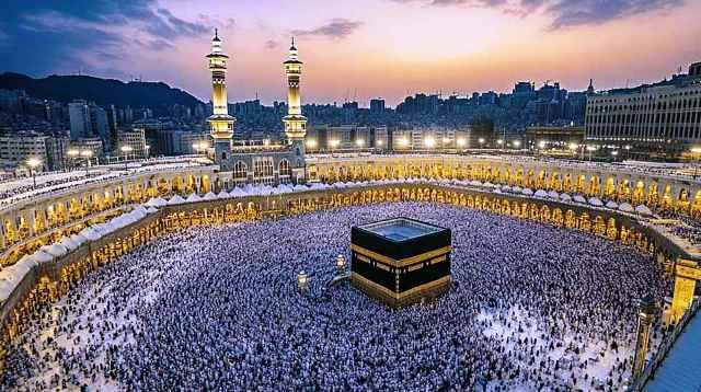 ওমরাহ ভিসা নিয়ে নতুন সিদ্ধান্ত, আসছে বড় পরিবর্তন